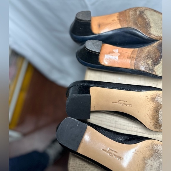 Salvatore Ferragamo 4 Pairs of Shoes - Picture 14 of 16